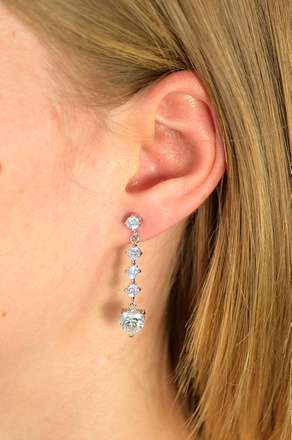 599/71 kolczyki długie z cyrkoniami