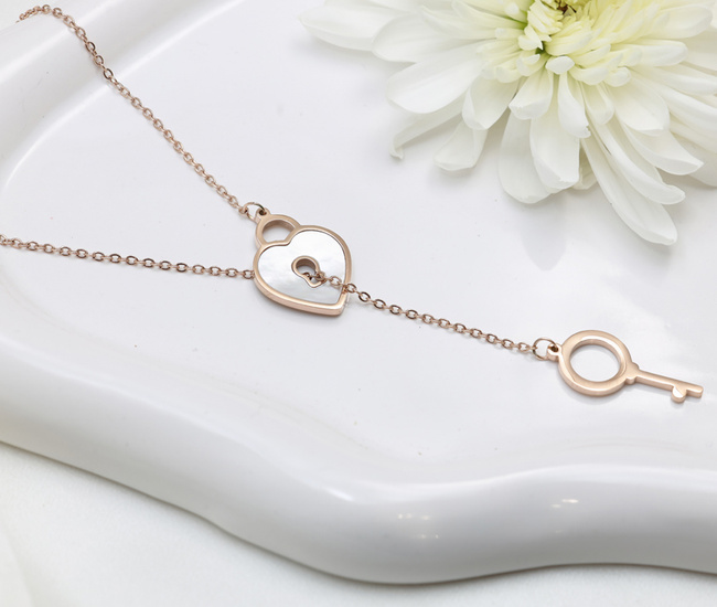 Naszyjnik serce kłódka z masą perłową 1878/7