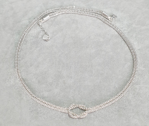 1583 naszyjnik srebrny 925 z węzełkiem