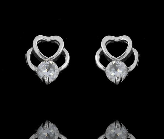 480/435 kolczyki srebrne 925 serduszka z cyrkonią