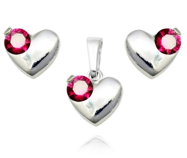 480/289  Komplet srebrny 925, fuksja serca z cyrkonią , kolczyki, wisiorek .