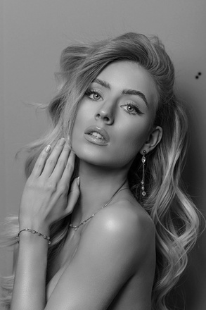 1363 bransoletka srebrny 925 z kryształkami