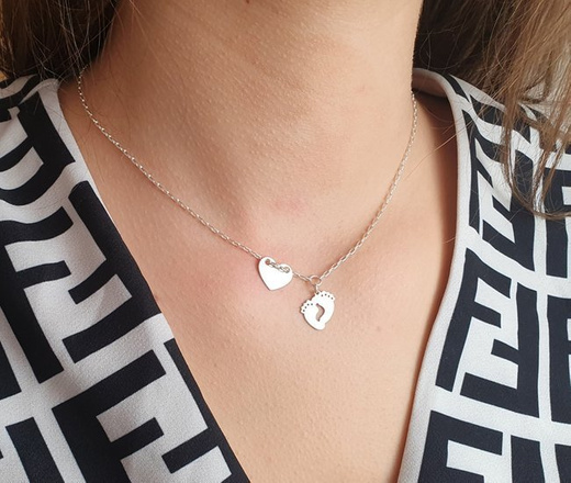 1239 naszyjnik z grawerem srebro 925 stopki serce