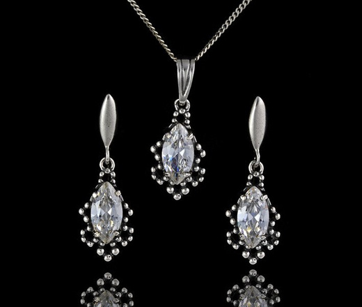 480/191 komplet srebrny w owalną cyrkonią