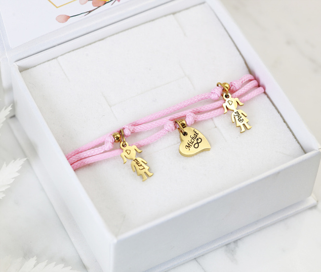 Bransoletka charms z grawerowanymi imionami dzieci złocona kolory dla mamy1790