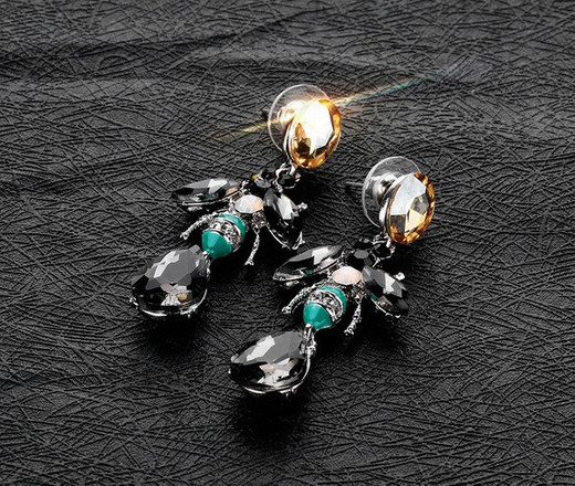 Kol 599/766 KOLCZYKI muchy, długie pozłacane z cyrkoniami