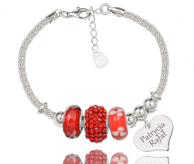 1305 bransoletka grawerowana z serduszkiem beads srebrna czerwona