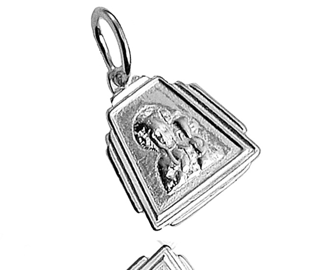 W500/3 WISIOREK MEDALIK  Matka Boska Częstochowska