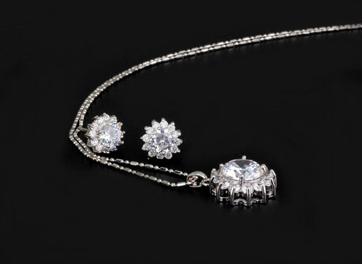 KPL 599/579 komplet kolczyki i wisiorek z krystalicznymi łezkami plus łańcuszek, srebrny