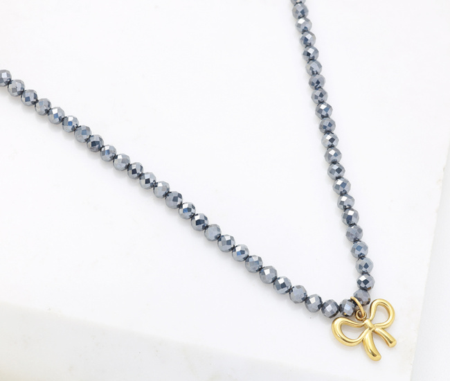 Naszyjnik z kokardką i kamieniami naturalnymi (czarny spinel) 1799/5