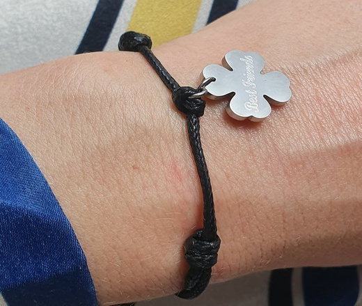 1149 bransoletki dla przyjaciół pary na sznureczku z grawerem koniczynka
