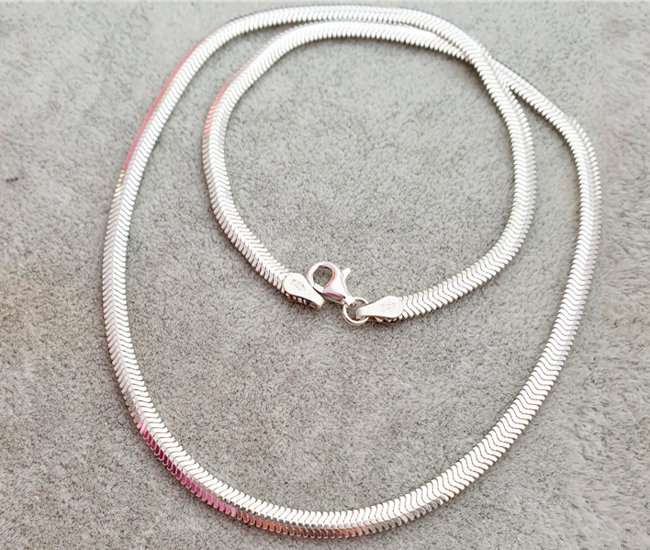 1290 naszyjnik srebrny 925  szeroki płaski