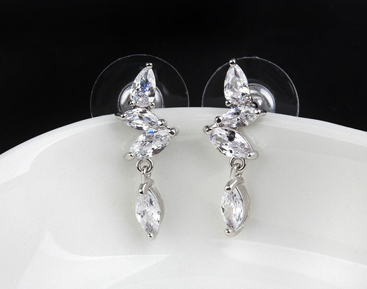 Kol 599/867 Kolczyki na ślub, łezka z cyrkonią sztyft