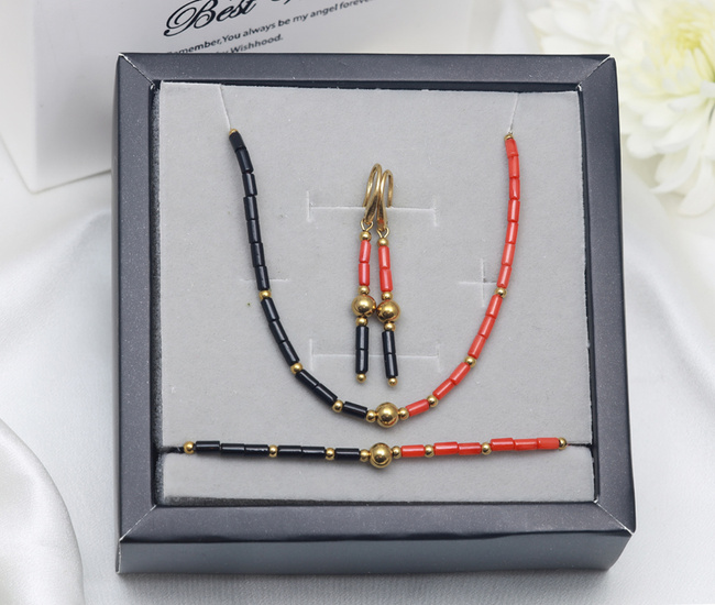 Elegancki koral onyks komplet złocony 1875/9