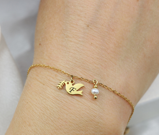 Bransoletka grawerowany  z perełkami i gołębicą 1798