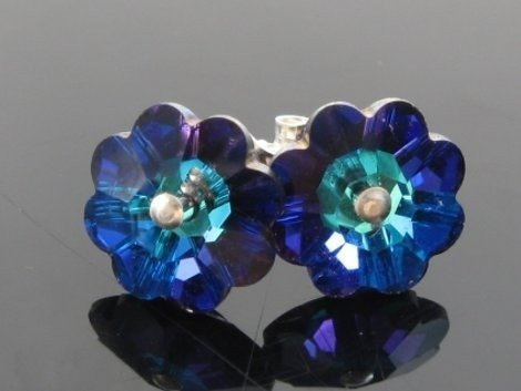 HEL Kolczyki z kryształów SWAROVSKI ELEMENTS sztyft KWIATUSZKI 10mm (3700/10/HEL)