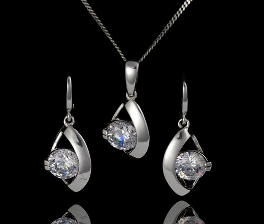 480/202 komplet srebrny z błyszczącą cyrkonią