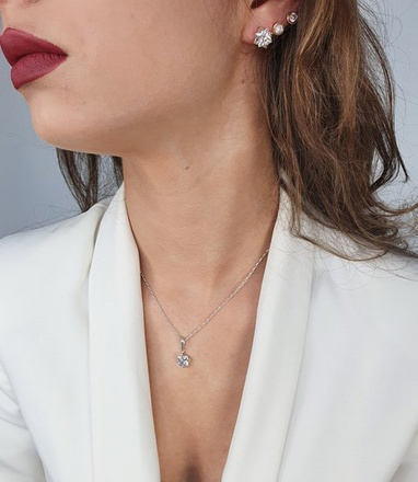 480/412 Komplet srebrny 925, romby z cyrkonią , kolczyki, wisiorek .