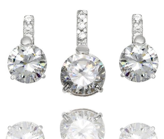 480/306  Komplet srebrny z łezki delikatne 925