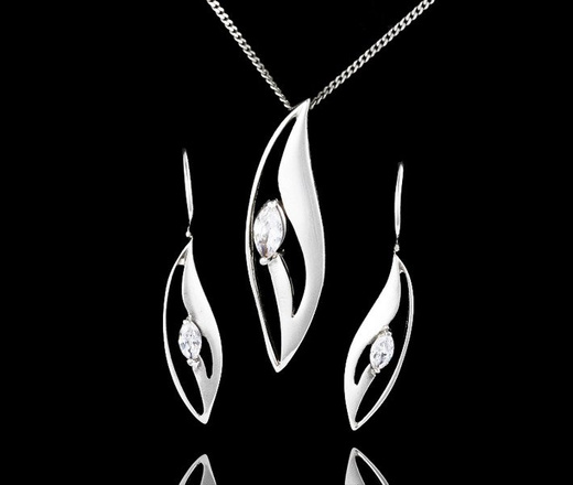 480/240 komplet srebrny z błyszczącymi cyrkoniami