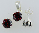 480/83  komplet srebrny okrągłe z bordowymi cyrkoniami