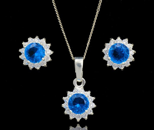 480/100 komplet srebrny kwiatuszki z błękitnymi cyrkoniami