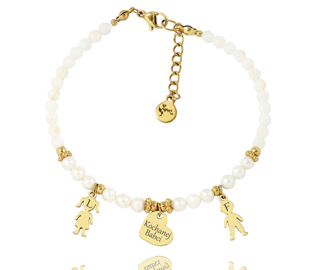 1746/10 Bransoletka złocona z grawerem i perłami dla babci