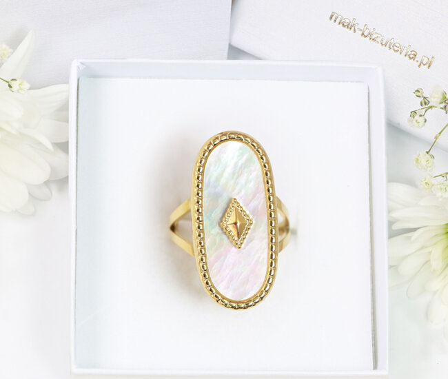1726/12 złocony pierścionek z owalem z masy perłowej