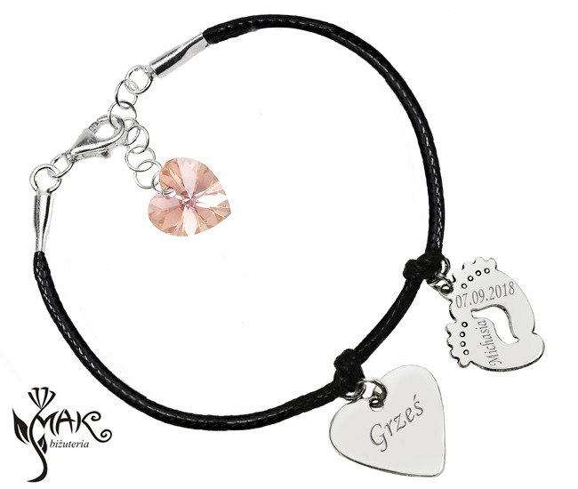 BR960 BRANSOLETKA z grawerem na sznureczku stópki serce zapięcia