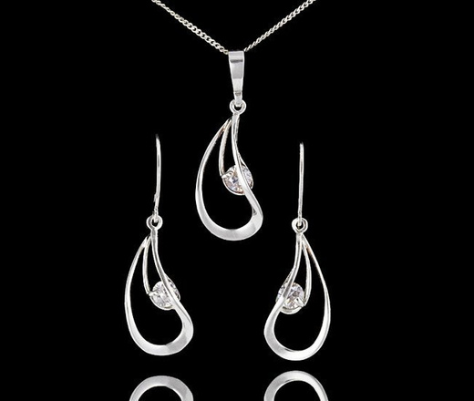 480/216 komplet srebrny z błyszczącymi cyrkoniami