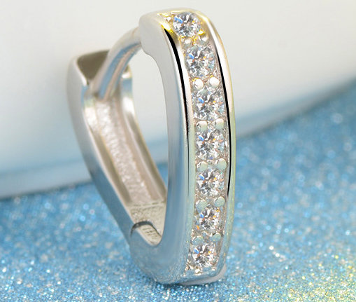 Kol 599/1061 KOLCZYKI z cyrkoniami crystal