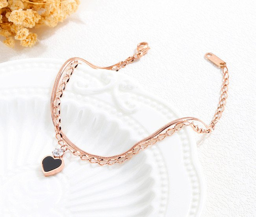 599/933 Bransoletka stalowa pozłacana serduszko z grawerem