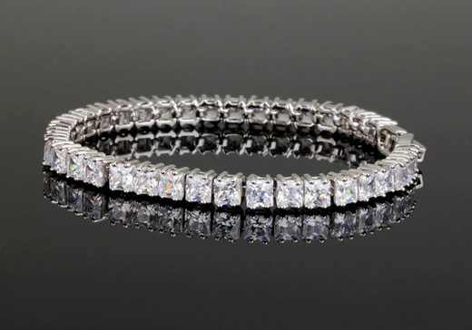 Br599/805 delikatne kwadraciki BRANSOLETKA ślubna z cyrkoniami