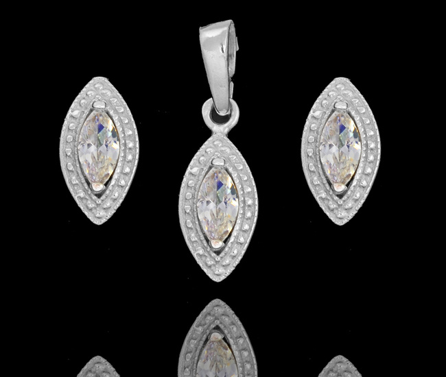 480/430 komplet srebrny 925 kolczyki wisiorek z cyrkoniami kwiatuszki