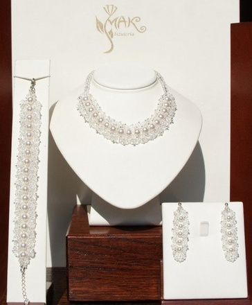 NK 257 NASZYJNIK Z KRYSZTAŁÓW SWAROVSKI ELEMENTS