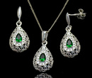 480/73 komplet srebrny łezki z cyrkoniami zielonymi