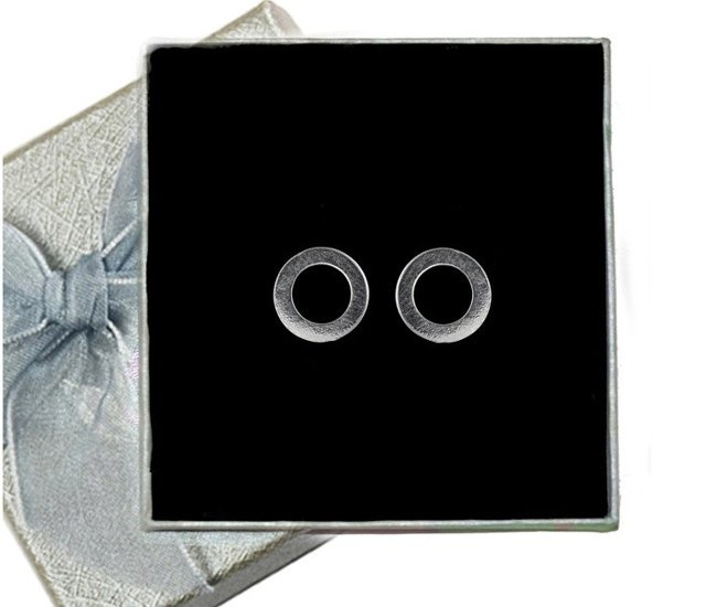 480/144 kolczyki srebrne w kształcie obręczy