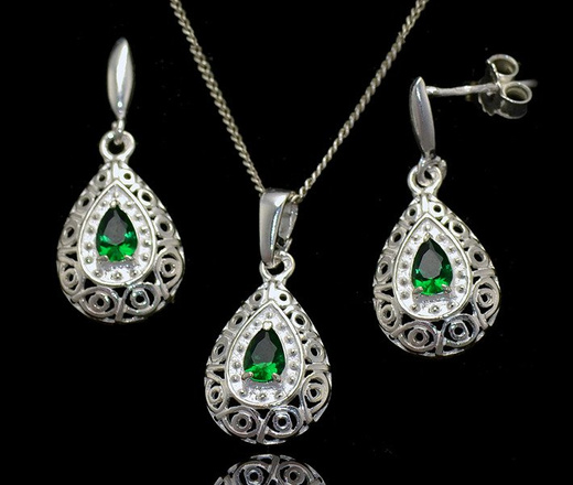 480/73 komplet srebrny łezki z cyrkoniami zielonymi