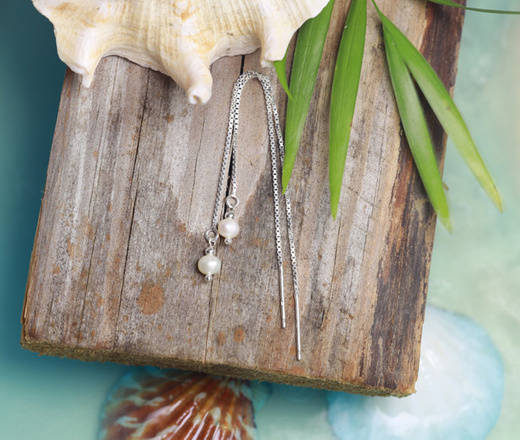 1383/4 Kolczyki srebrne 925 łańcuszki przeciągane perełki