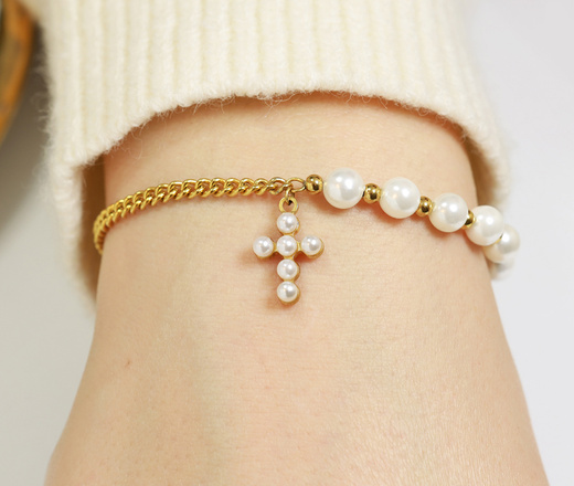 1571/16 bransoletka różaniec złota z perłami i krzyżem