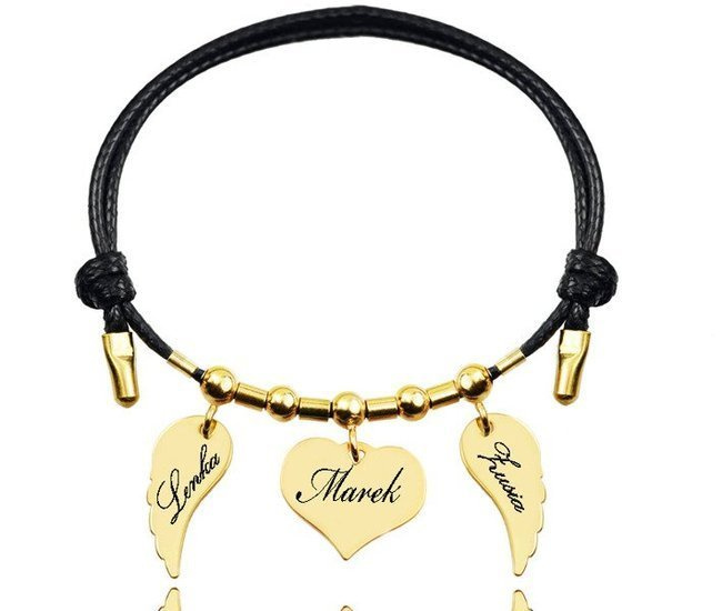 1062 BRANSOLETKA Z GRAWEREM złota na sznureczku trzy zawieszki