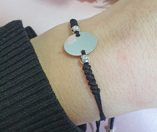 1340 BRANSOLETKA Z GRAWEREM srebro na sznureczku