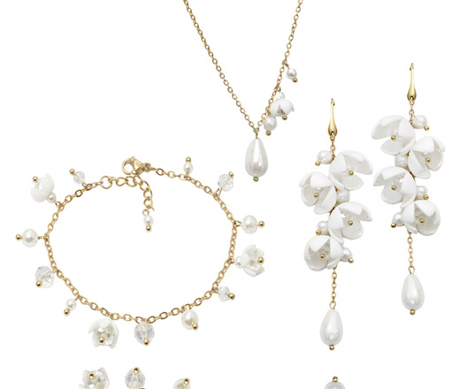 ręcznie robiony naszyjnik z kwiatami, kryształami i perłami 1816/5