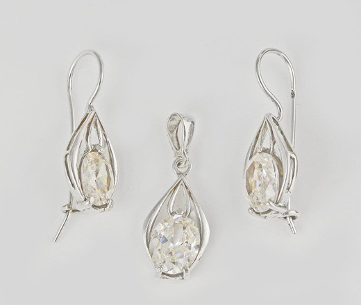 480/187 komplet srebrny w kształcie łez