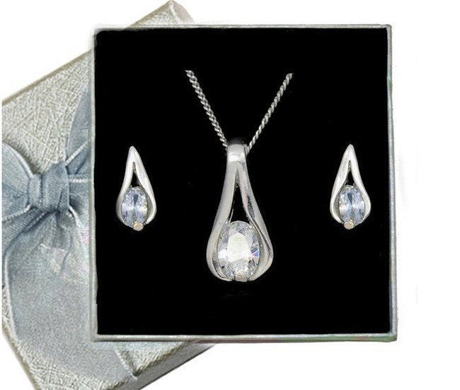 480/264  Komplet srebrny z łezki delikatne 925