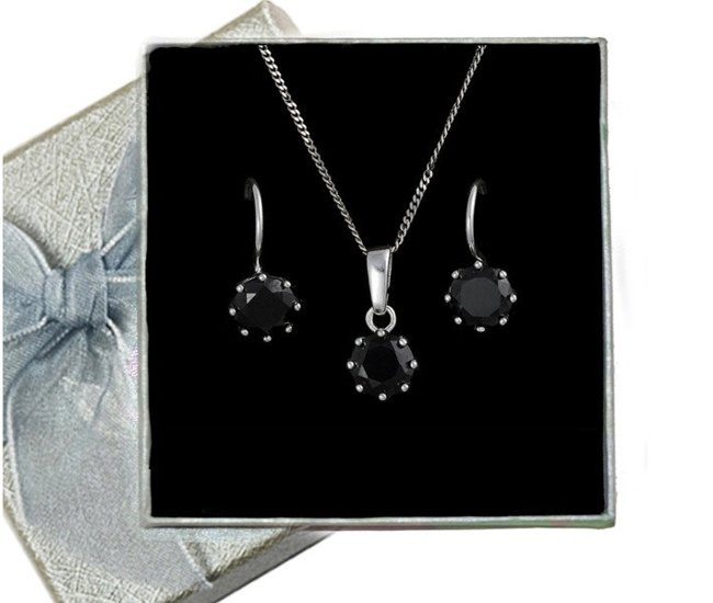 480/135  komplet srebrny z czarnymi cyrkoniami