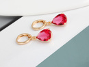 599/621 kolczyki z rubinową łezką, złote