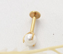 Tytanowy kolczyk do piercingu z perłą 1776/11
