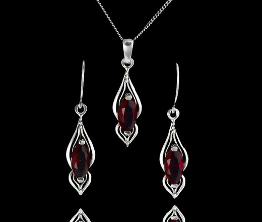 480/228 komplet srebrny z bordową cyrkonią