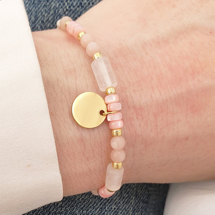 1534 bransoletka z grawerem kamienie naturalne różowe